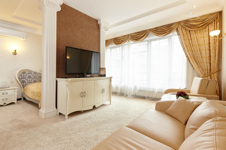 Парк-отель Европа Волчанская ул., 292б