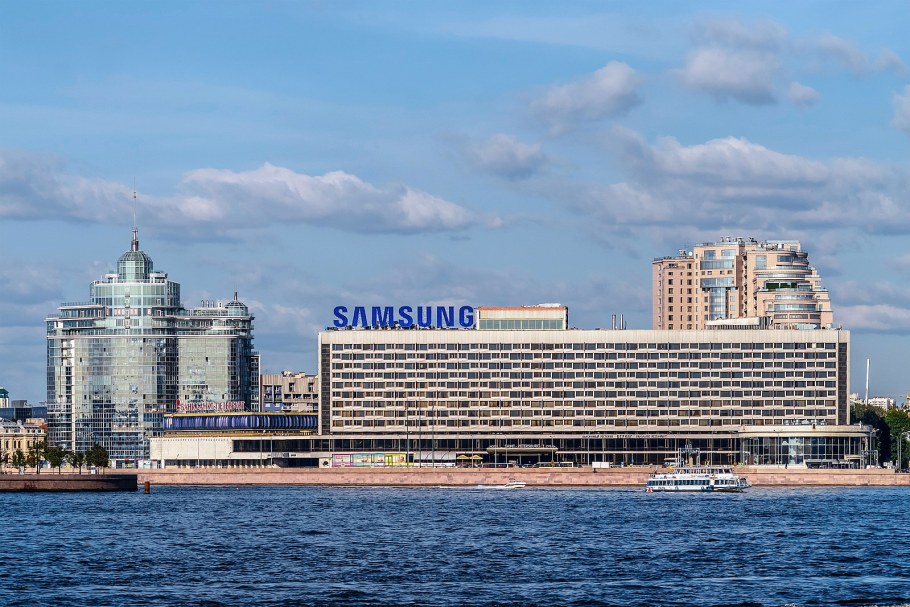 Гостиница Санкт-Петербург Пироговская набережная