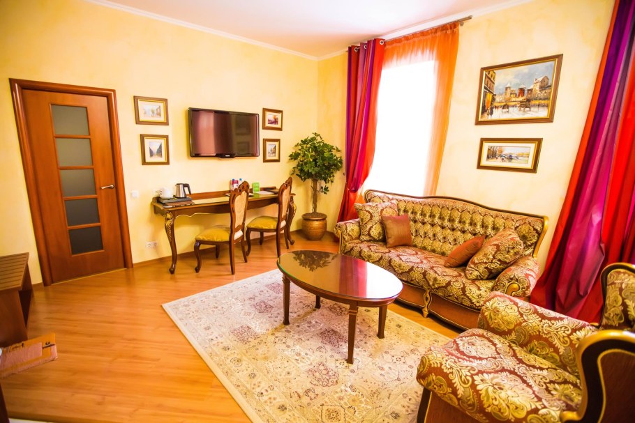 Магазин 13 стульев Москва