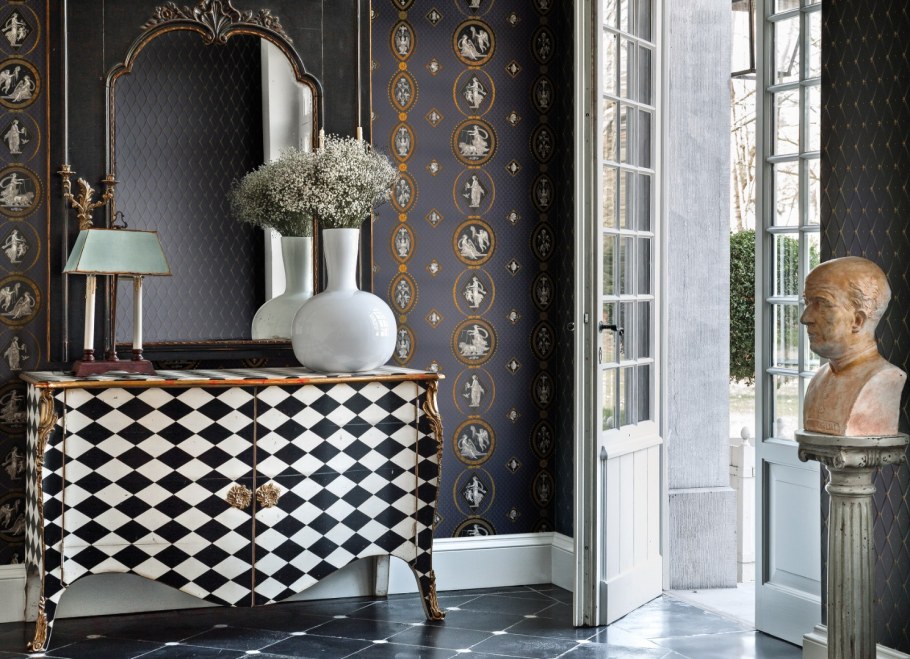 Loymina Tondo tondo2002