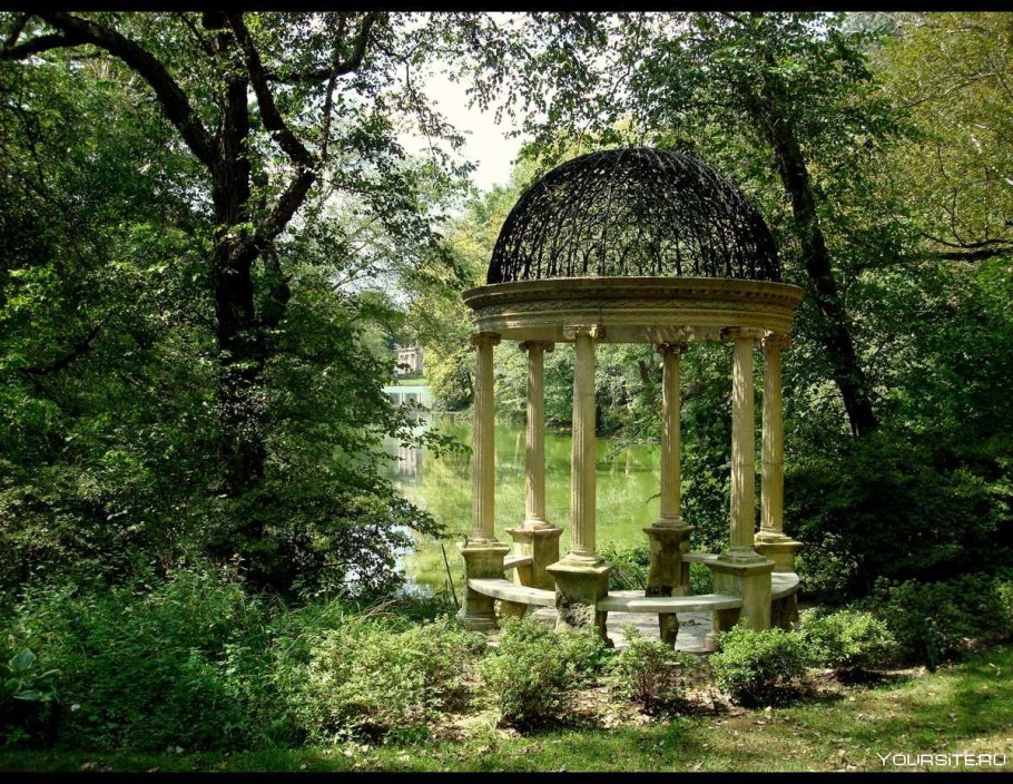 Ротонда Екатерининский парк