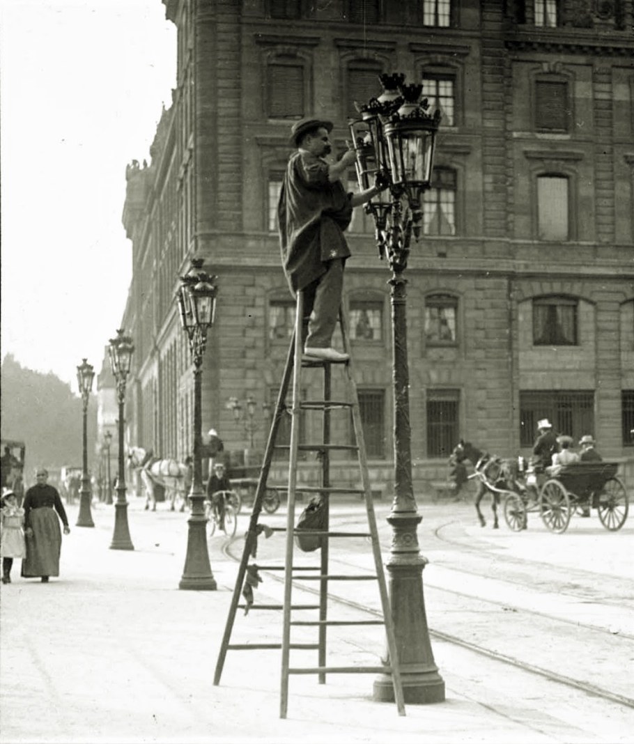 Фонарщики 19 века