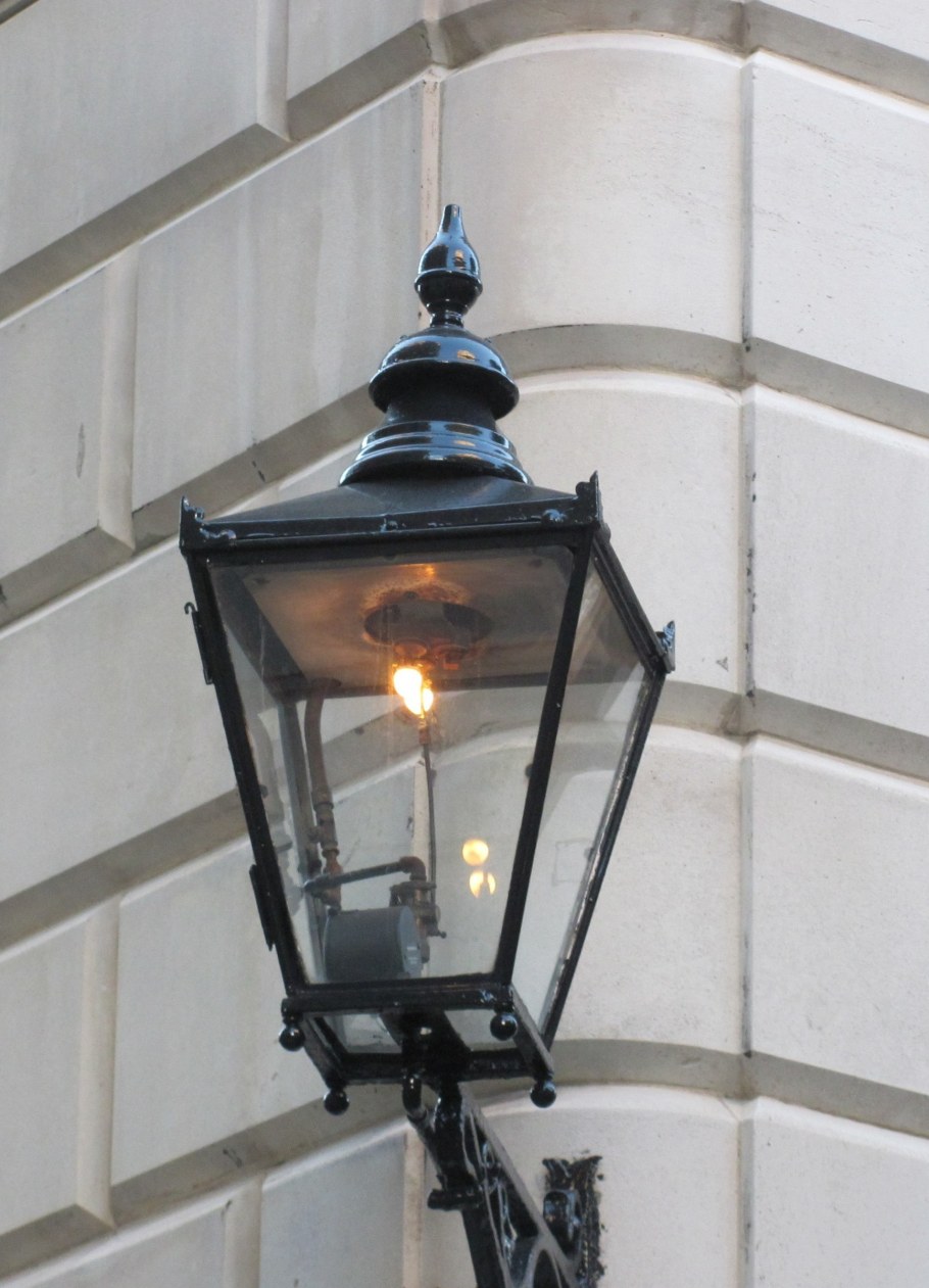 Керосиновая лампа bat 158