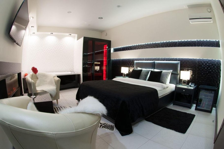 Мистер Жулебин гостиница Москва