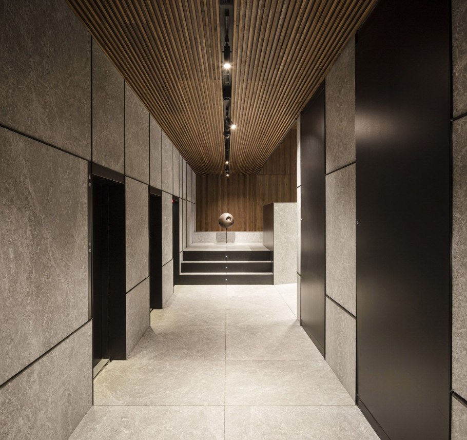Интерьеры лифтовых холлов