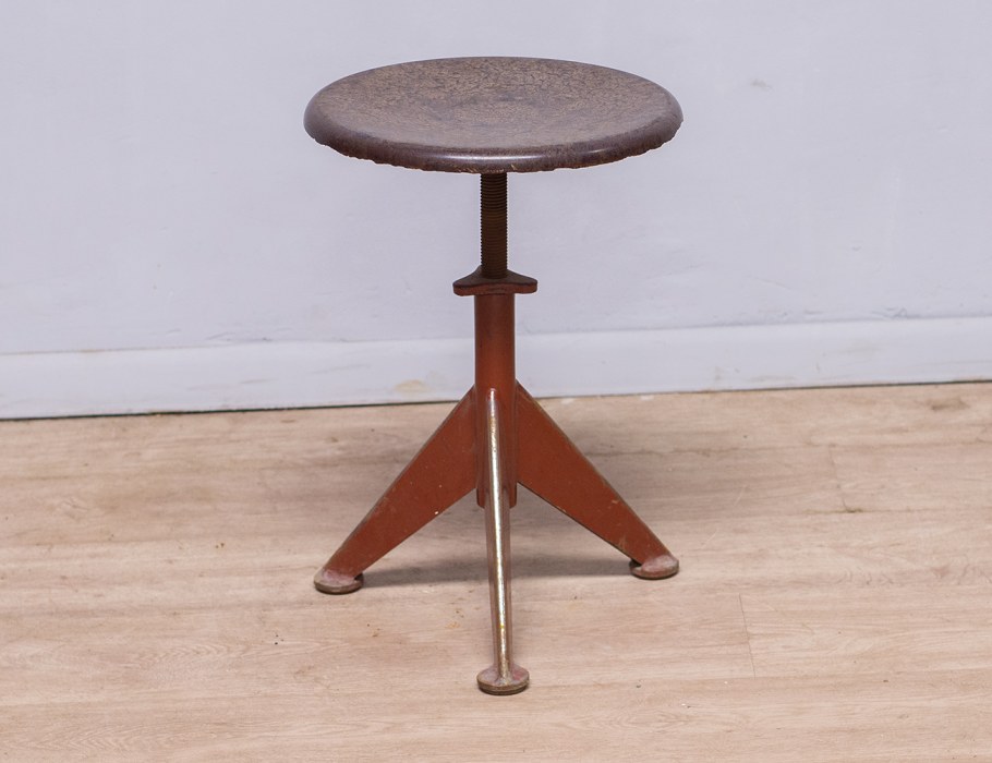 Винтовой Индустриальный табурет артикул ТБ-11196