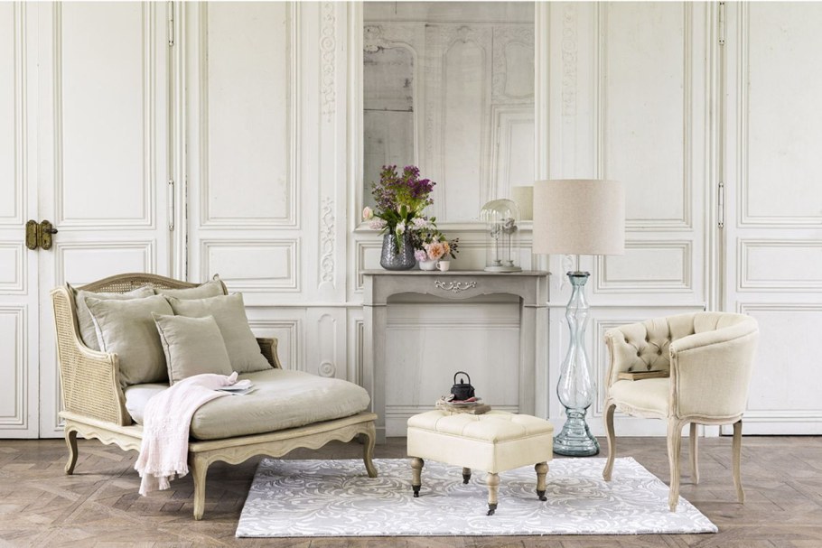 Французский салон "du bout du monde"