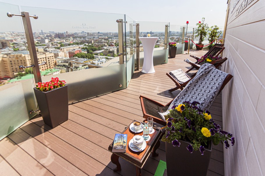 Голден ринг отель Москва Смоленская ресторан на крыше