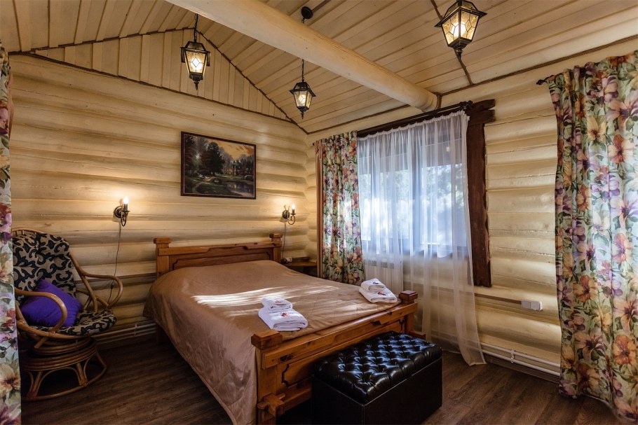 Етти Хаус Шерегеш