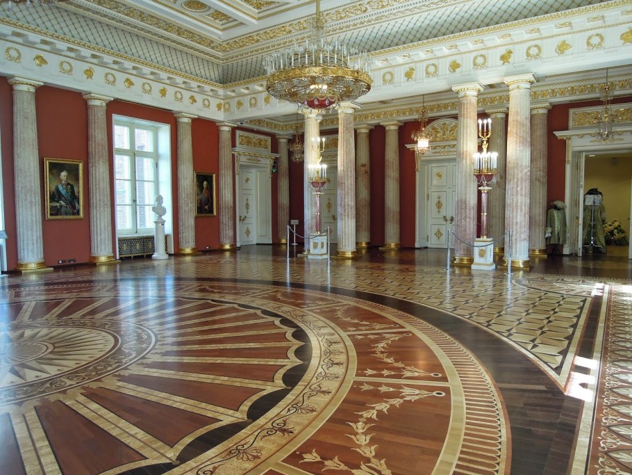 Царицыно Екатерининский зал большого дворца