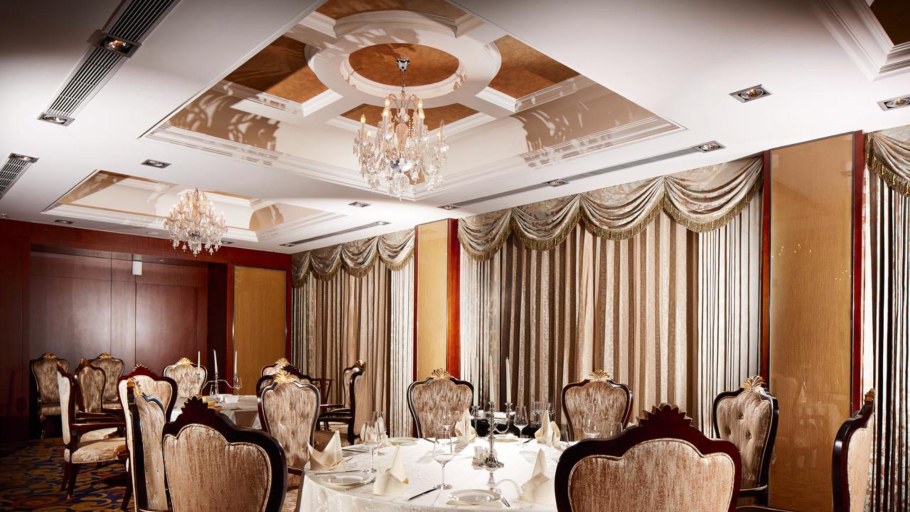 Ресторан в гостинице Пекин