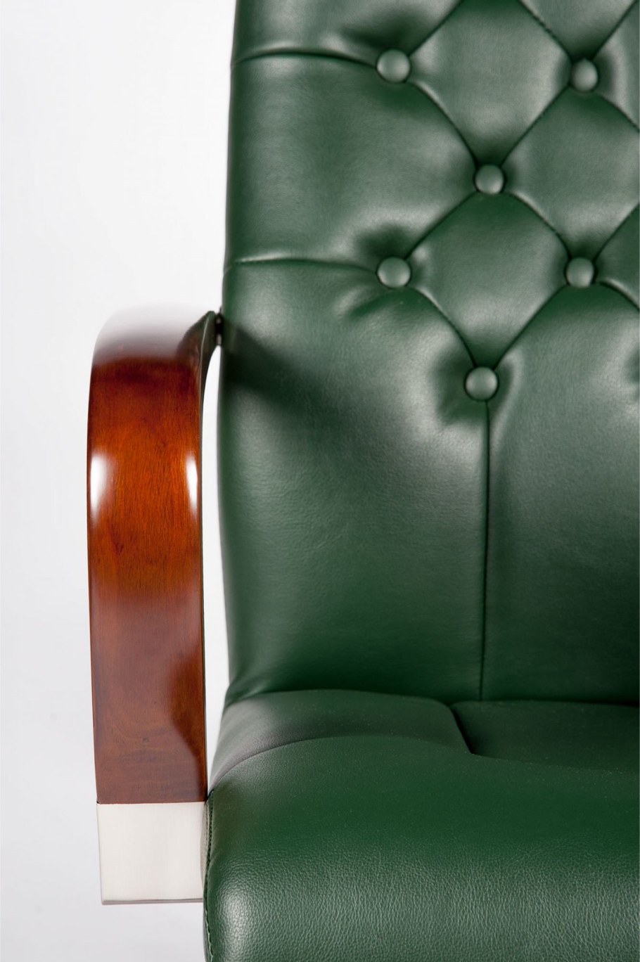 Кресло руководителя Честер (Chester r HR Steel St al32)