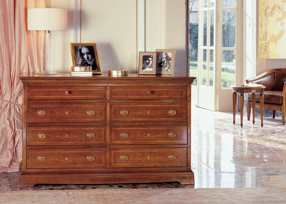 Комоды для гостиной классические дорогие