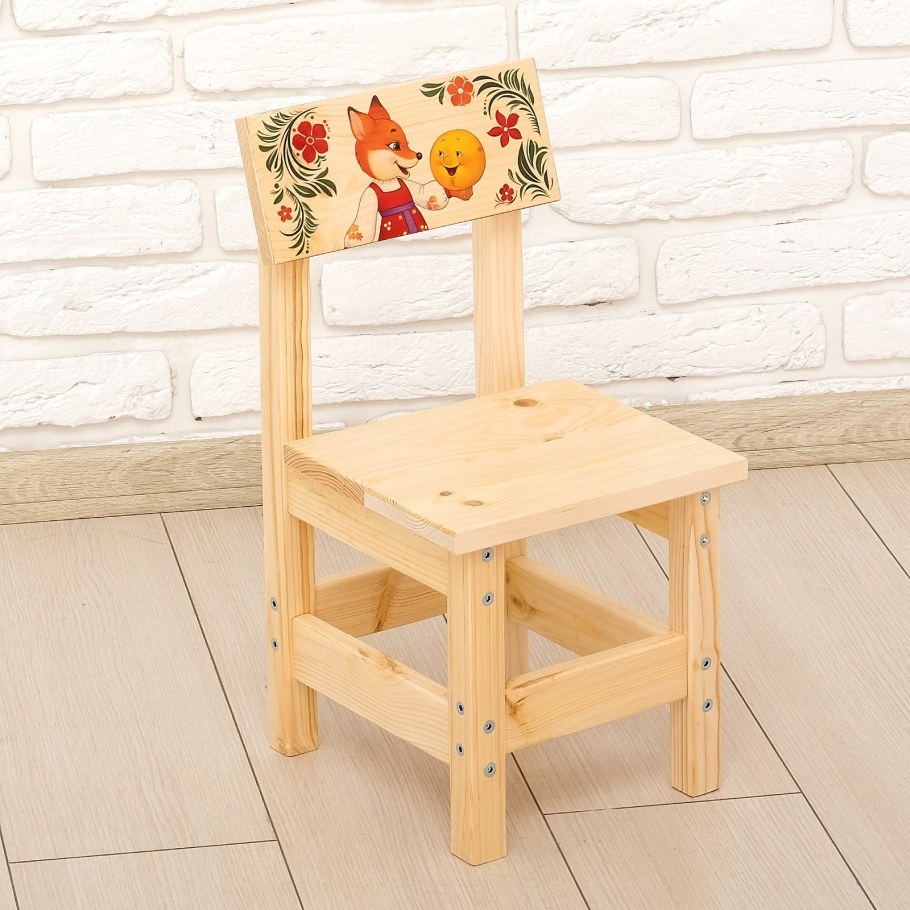 Детские деревянные стулья