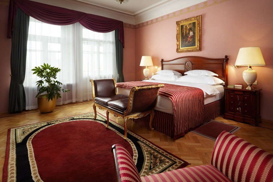 Интерьеры гостиницы Националь в Москве