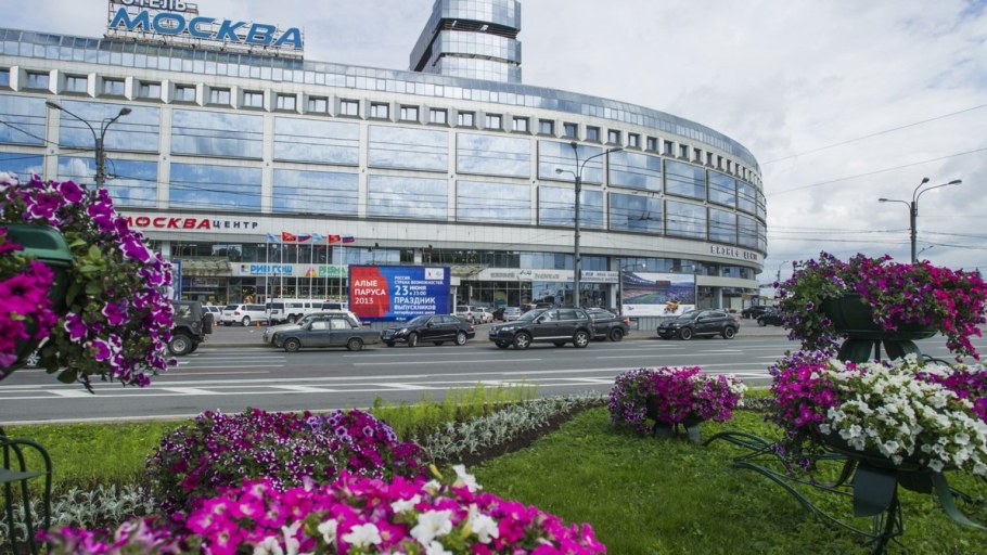 Площадь Александра Невского Санкт-Петербург гостиница Москва