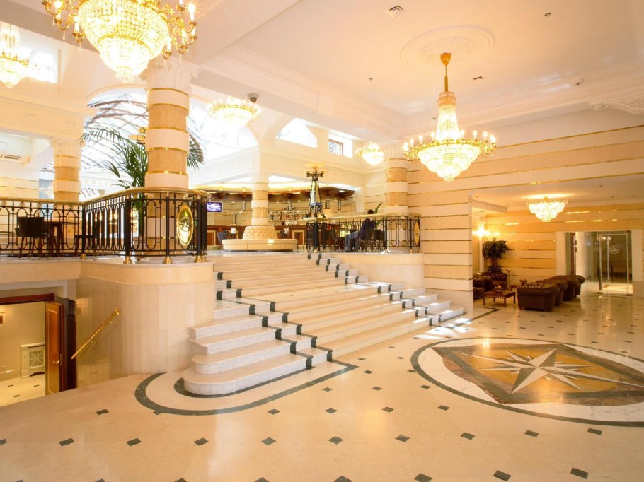 Амбассадор 4 Санкт-Петербург