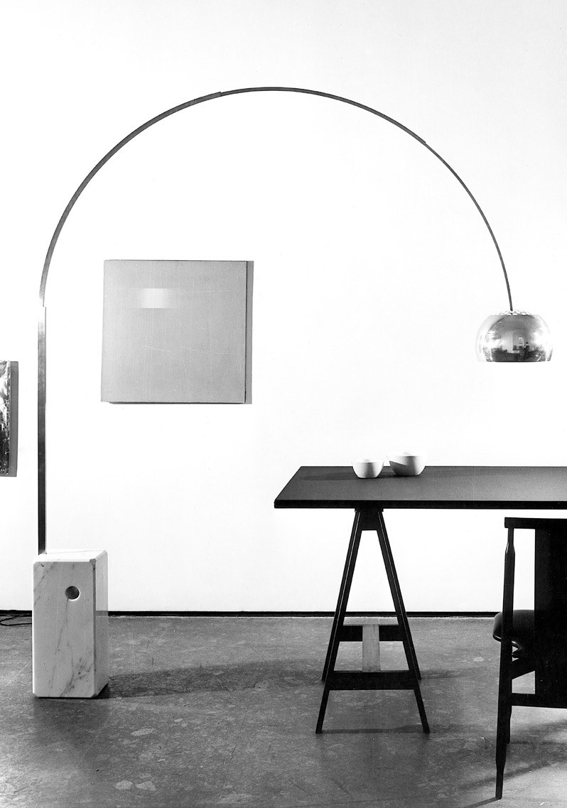 Торшер Arco Акилле Кастильони