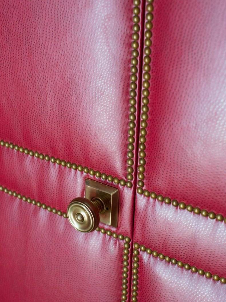 Обивка двери дермантином