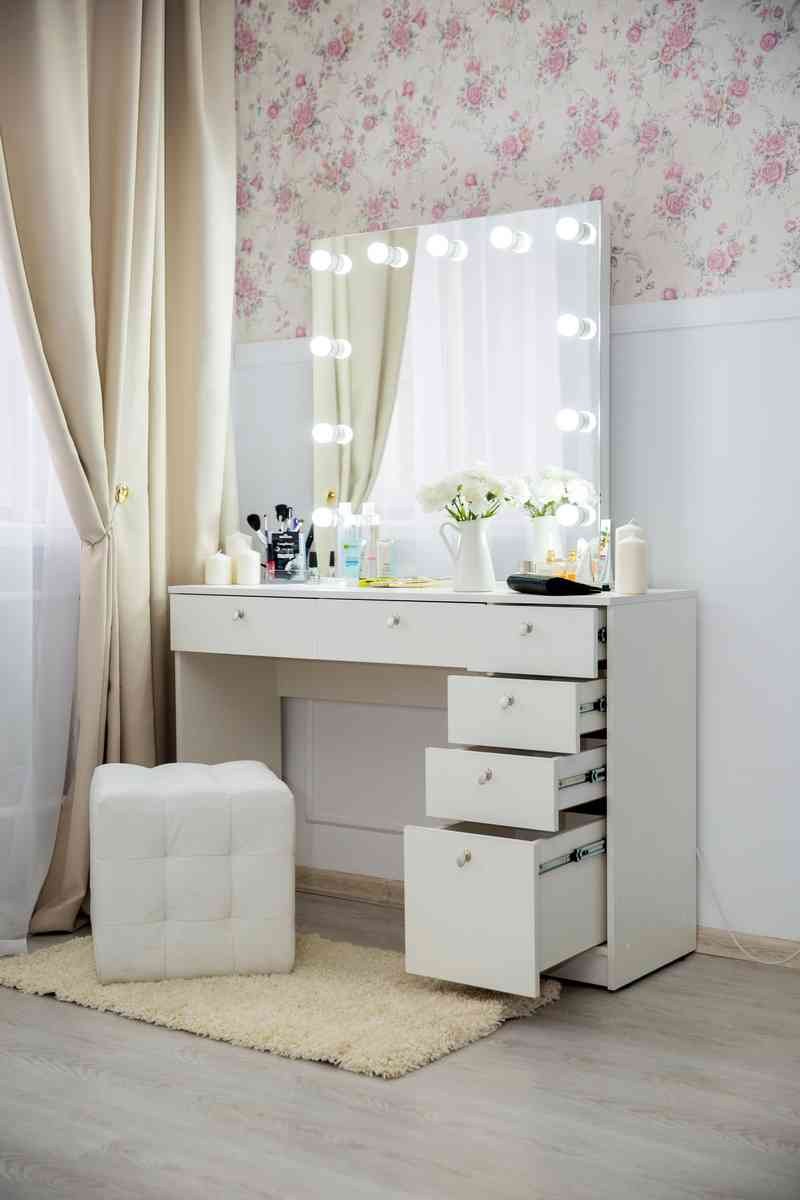 Гримёрный столик 80 см «серия 802/МБ»