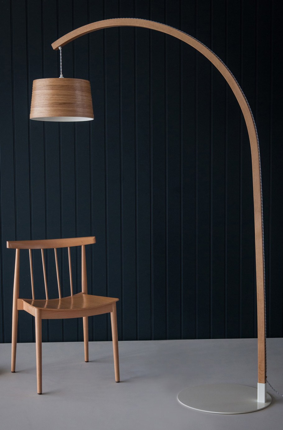 Торшер дерево