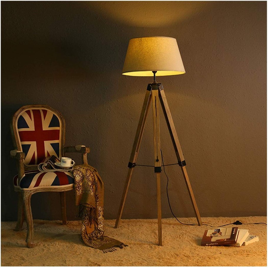 Торшер Tripod Floor Lamp