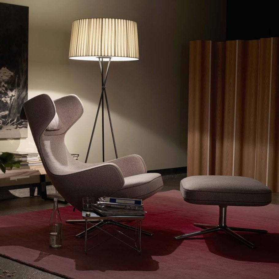 Кресло с торшером