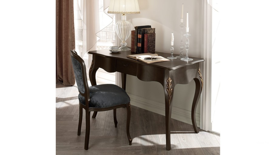 Cantori стол Gregory