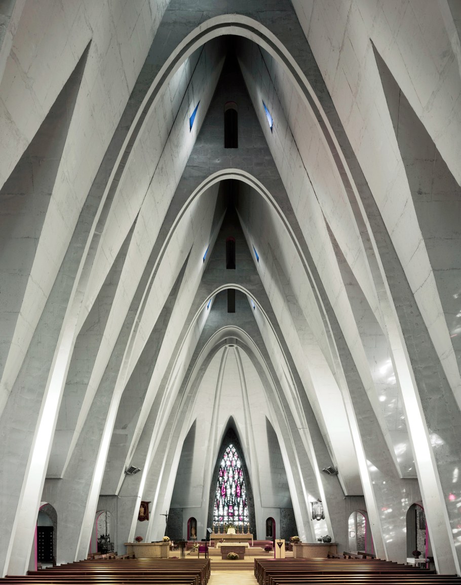 Церковь Сан-Хосемария-Эскрива