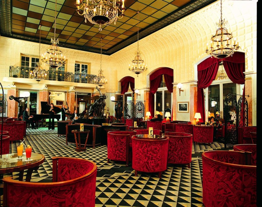 Ресторан в стиле арт деко