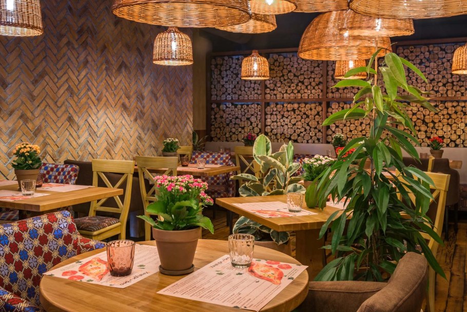 Интерьер кафе грузинской кухни