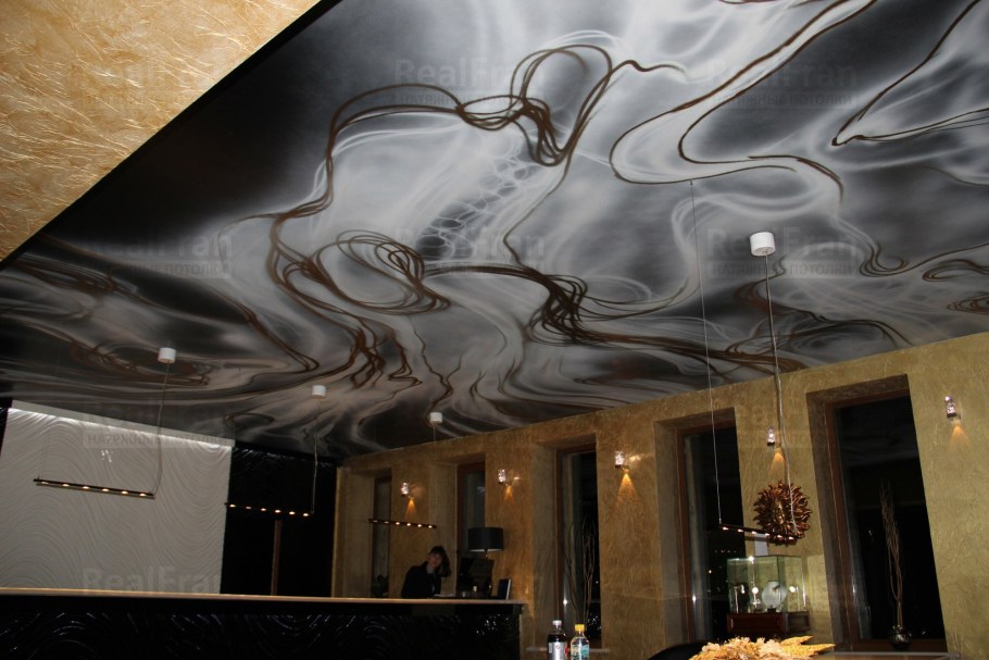 Фотопечать на потолке