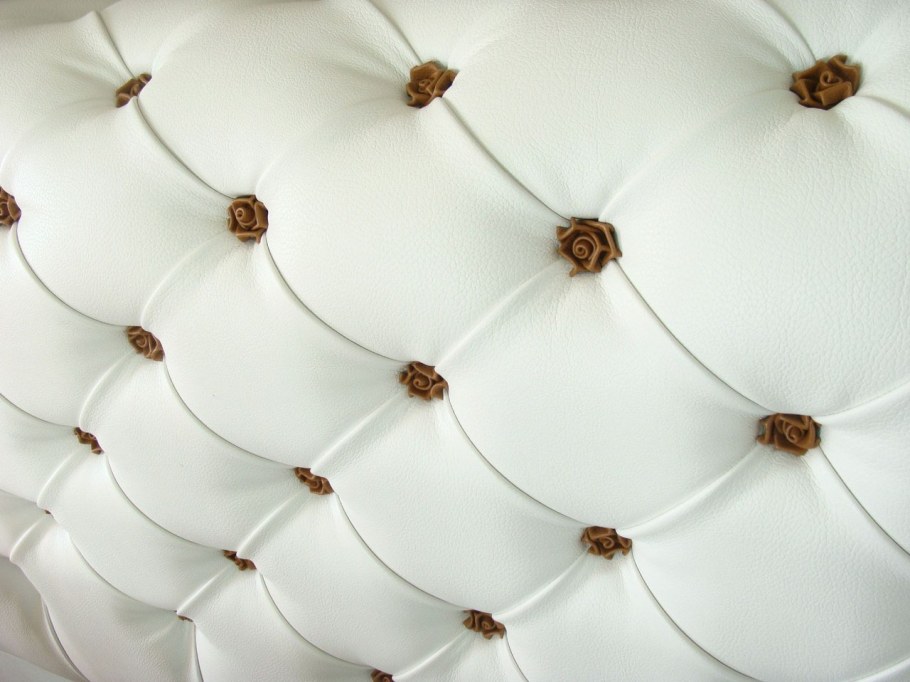 Гвоздики для каретной стяжки