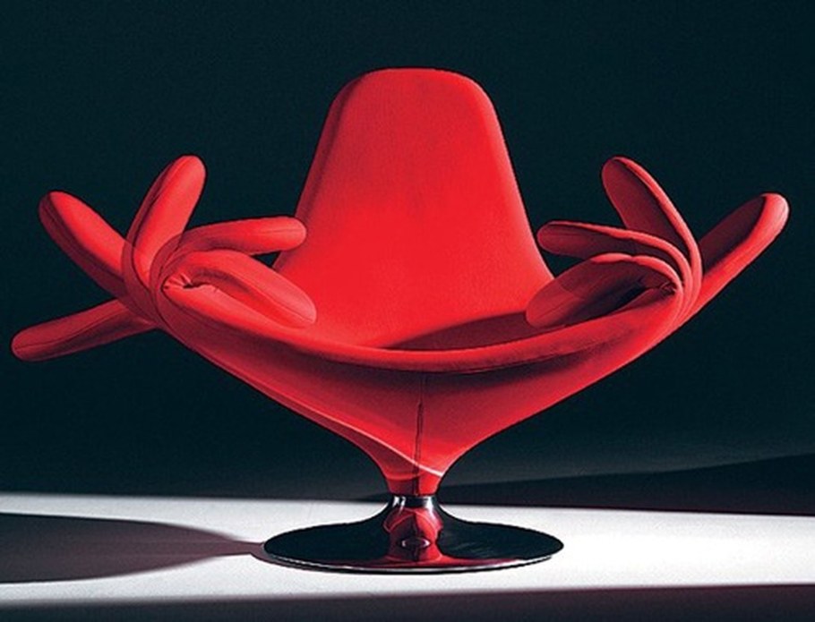 Кресло в стиле поп арт