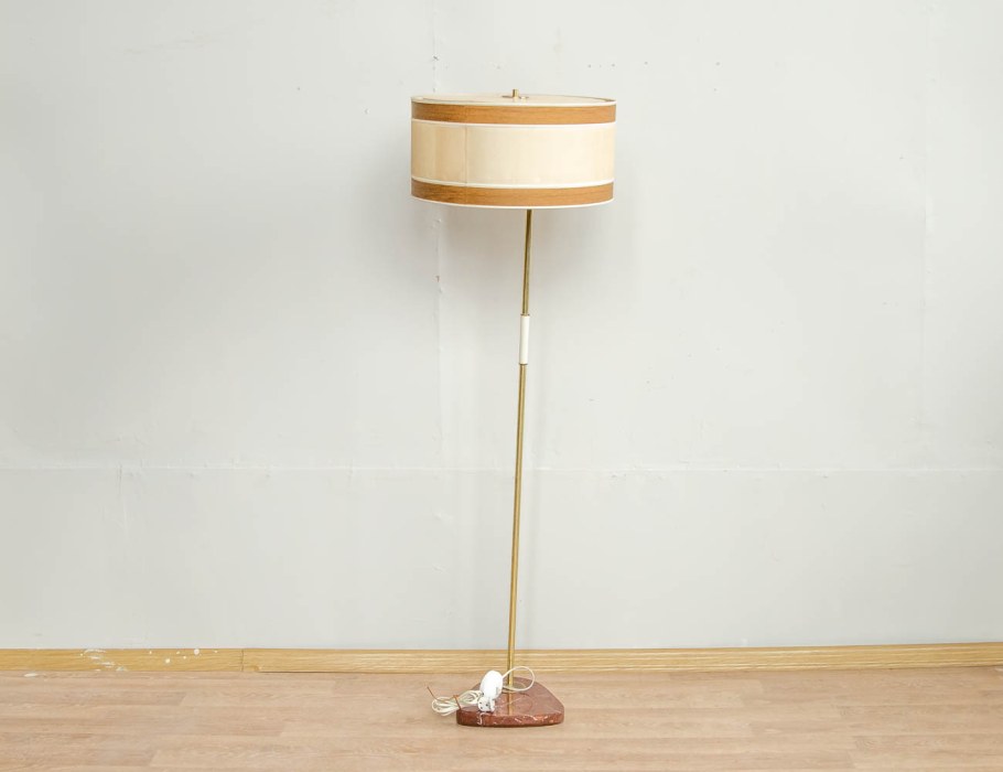 Напольный светильник из 70