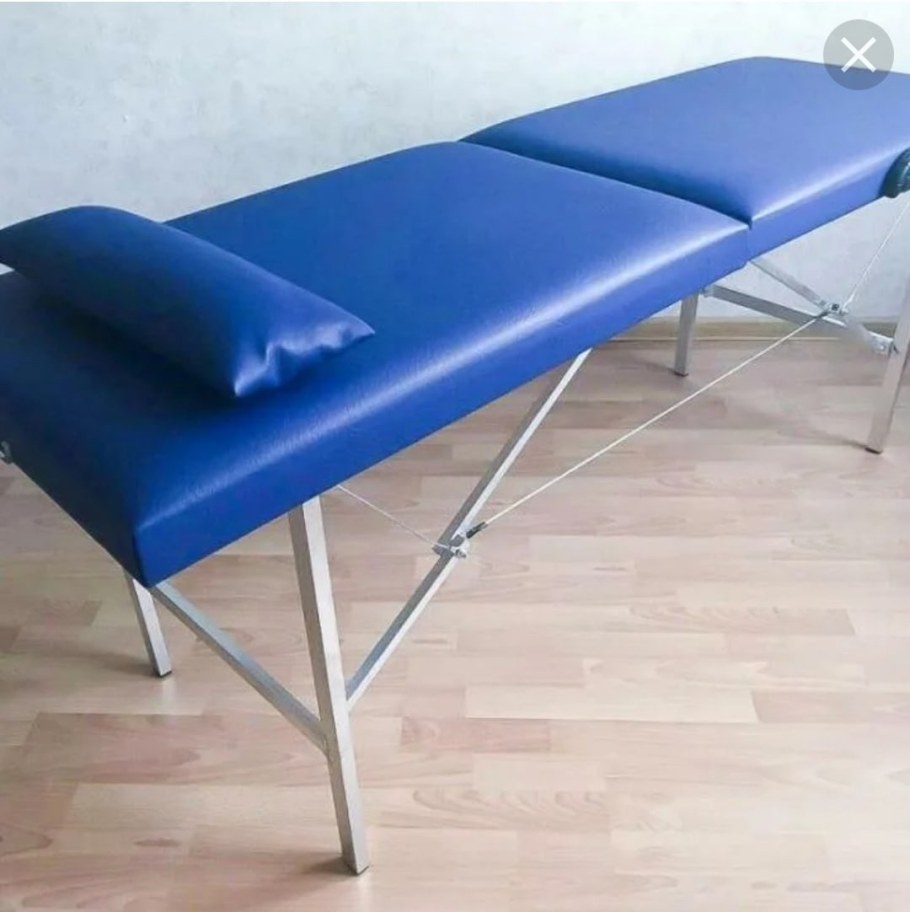 Кушетка голубая для шугаринга