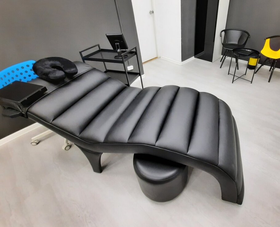 Диван для наращивания ресниц