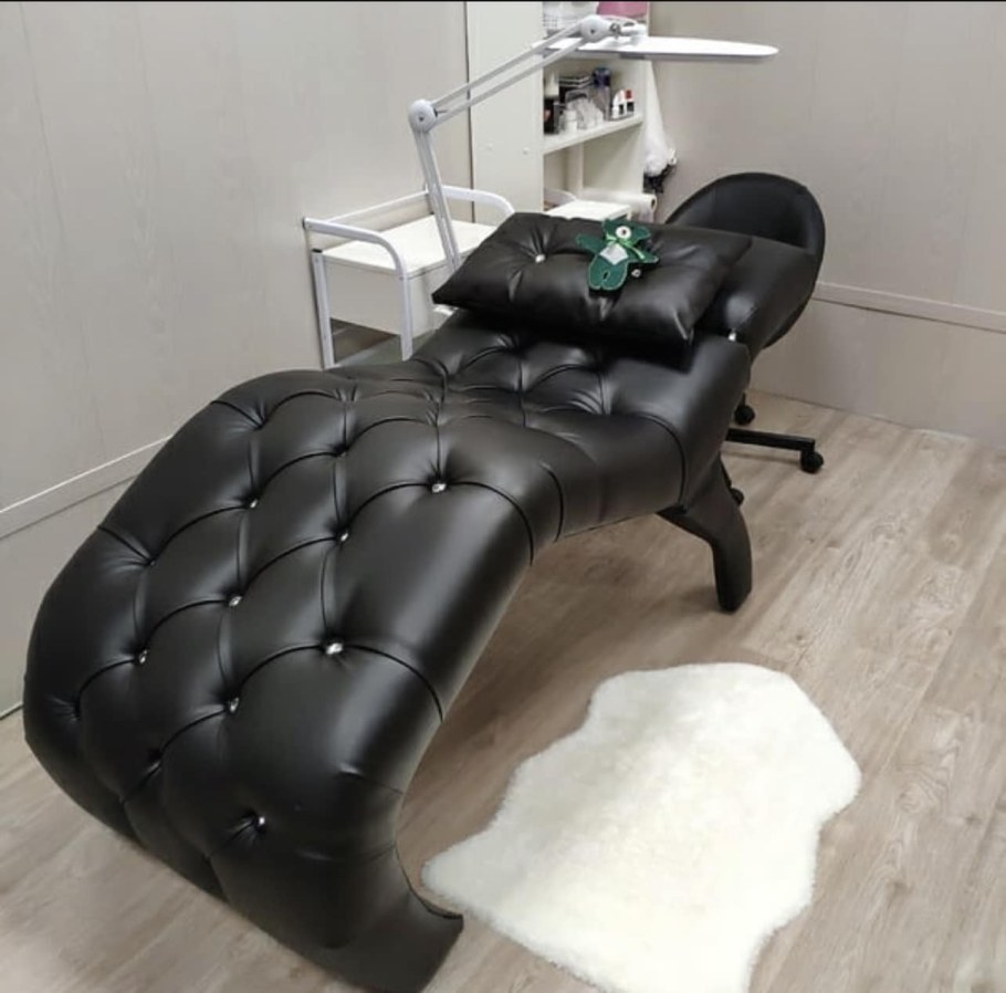 Анатомическая кушетка