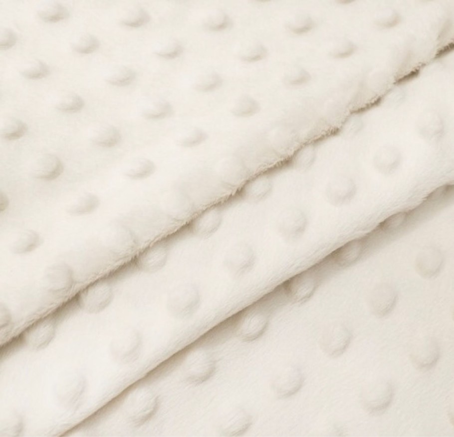 Плюш минки молочный