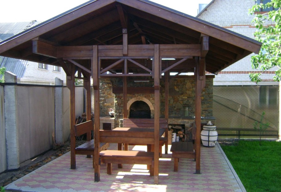 Беседка навес с мангальной зоной