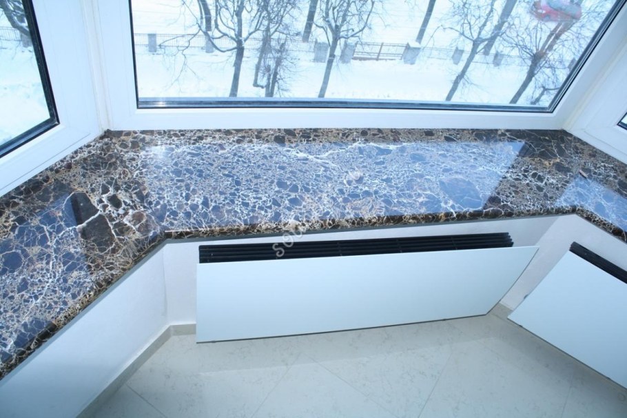 Эркерные подоконники из искусственного камня