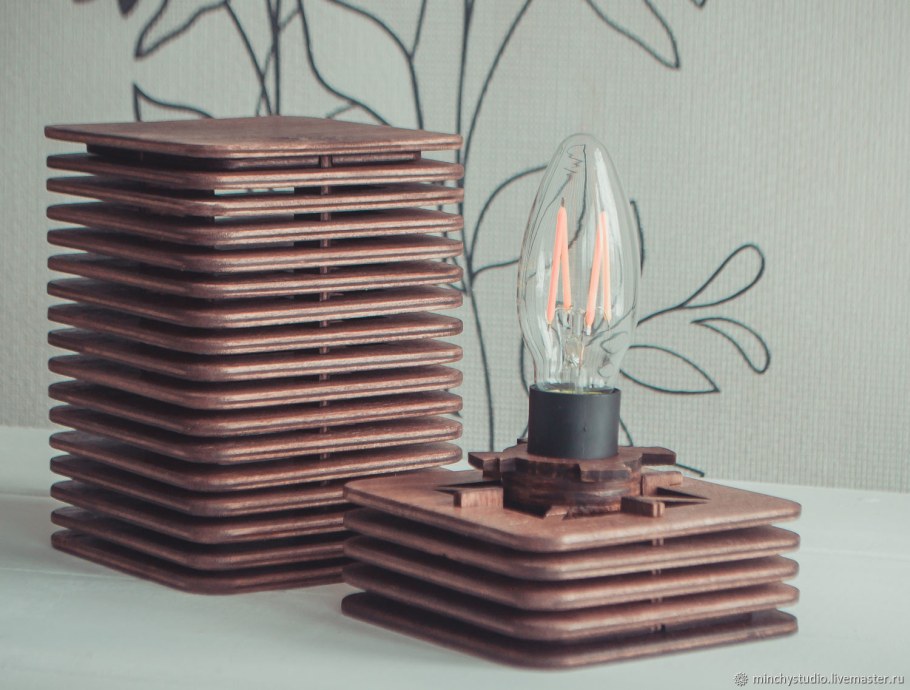 Светильник из фанеры