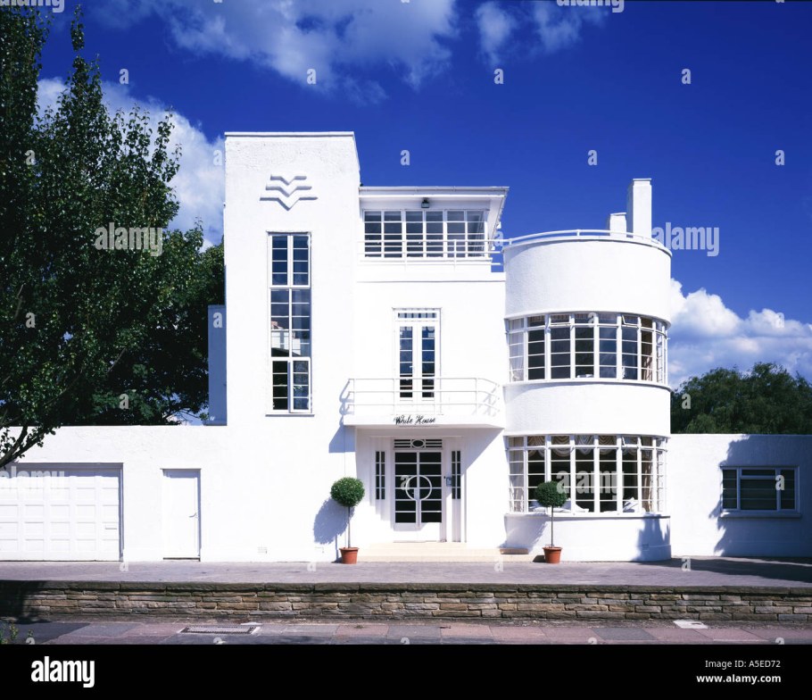 British Art deco Architecture