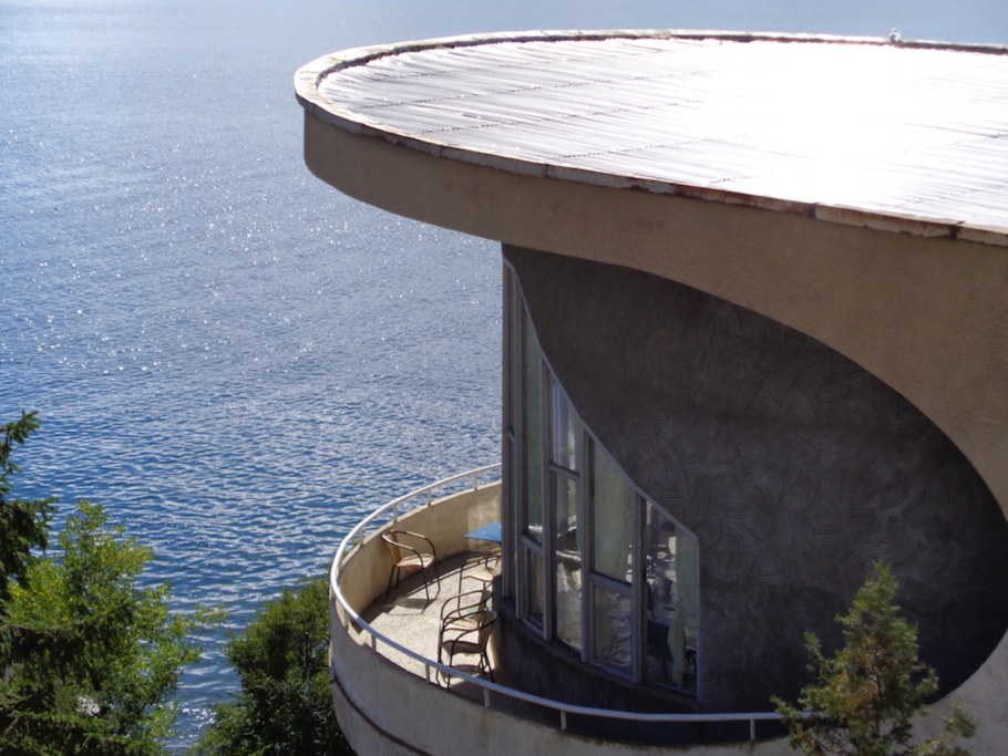Дом писателей на озере Севан