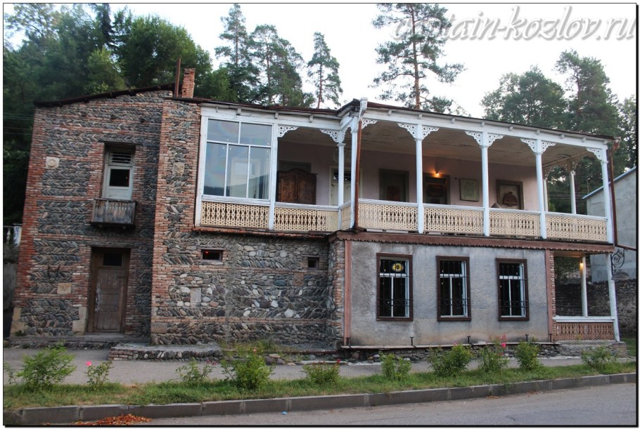 Дилижанский геологический музей-галерея Дилижан