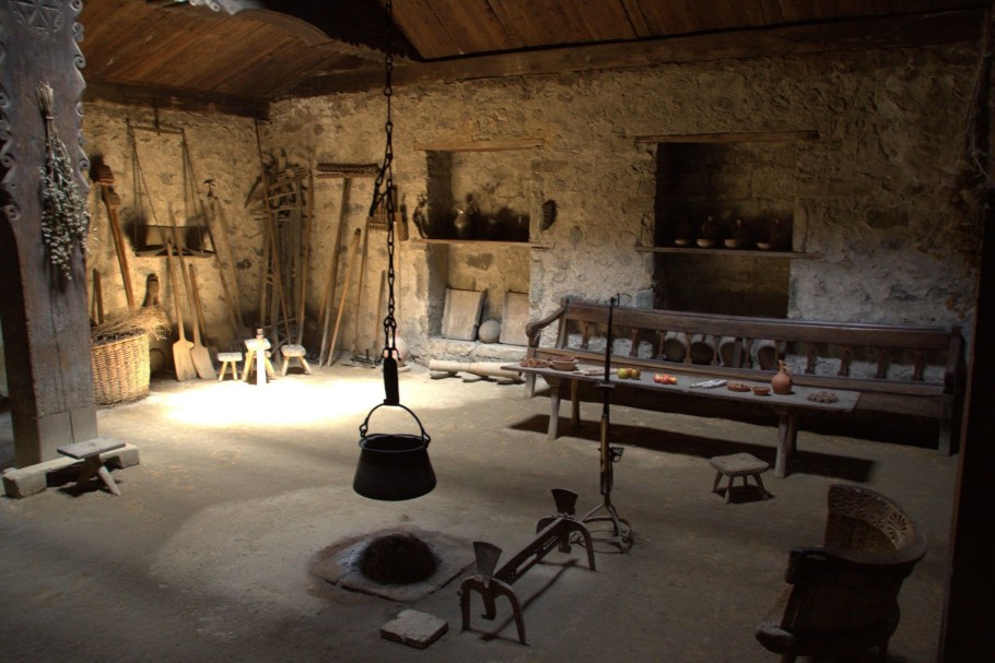 Армянское жилище глхатун