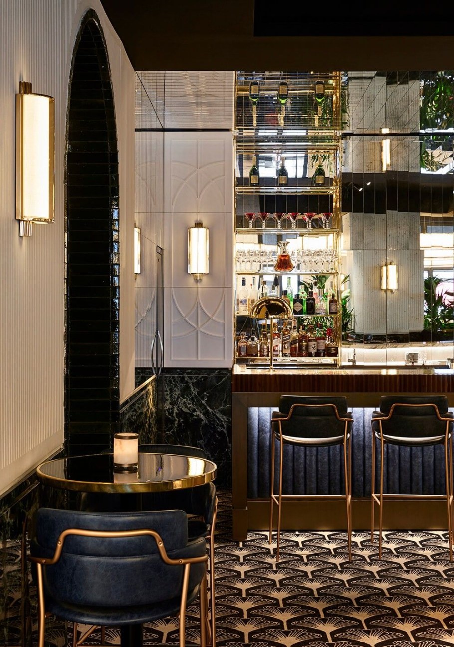 Ресторан в стиле ар нуво Париж