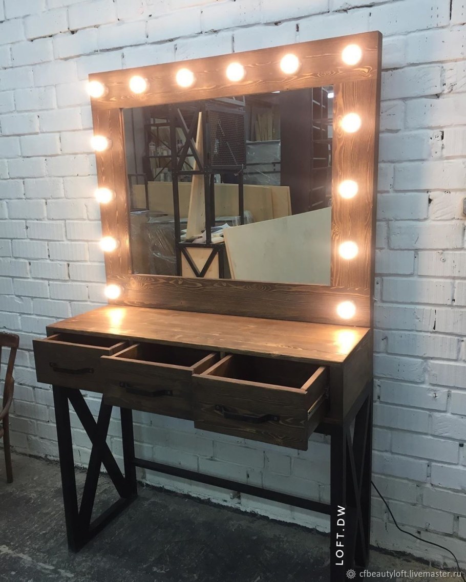 Лофт гримерный стол лофт
