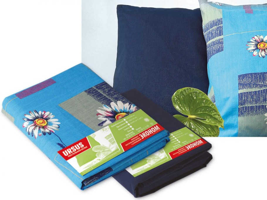 Комплект постельного белья в упаковке