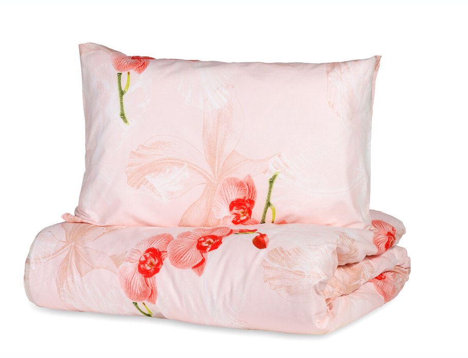 Одеяло и подушка